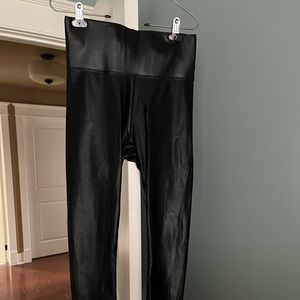 Knix x theBirdsPapaya black leggings, size S